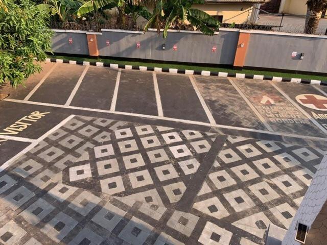 Luxury 3-Bedrooms, 3 Bathrooms Apartment At Oxford Villa Nnewi Exterior foto