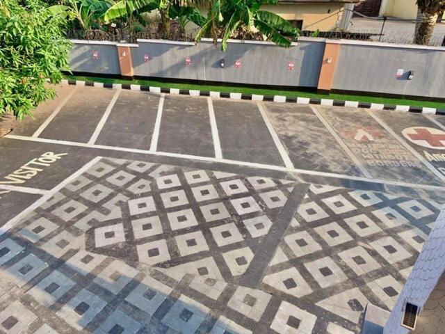 Luxury 3-Bedrooms, 3 Bathrooms Apartment At Oxford Villa Nnewi Exterior foto